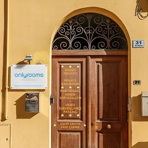  Pensjonat Onlyrooms I - & Quiet Area